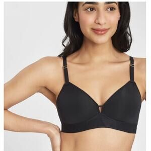 Lively Black Spacer Bra Sz 34D Nylon lightly lined Cup X Back Adjustable